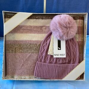 NWT Women's Nine West Plaid Wrap & Diamond Stitch Beanie Set